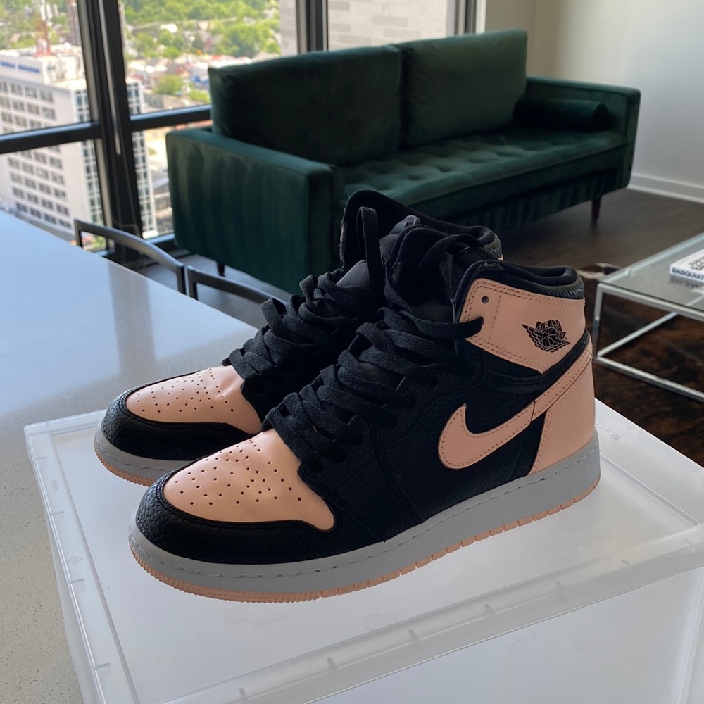Air Jordan 1 retro high OG ‘crimson tint‘